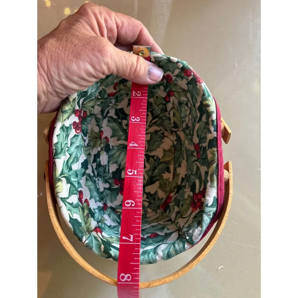 Longaberger 2004 Tree Trimming Gumdrop Basket Holly Liner & Protector 40962